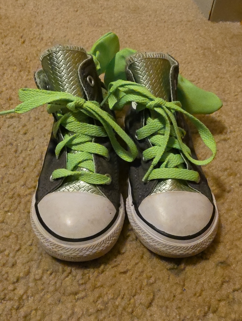 Converse Kids High-Top Sneakers in Green with Lime Laces